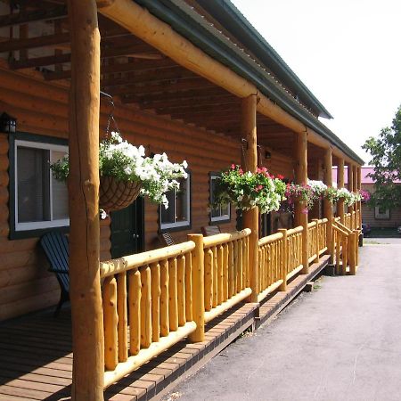 Adventure Inn Ely Exteriér fotografie